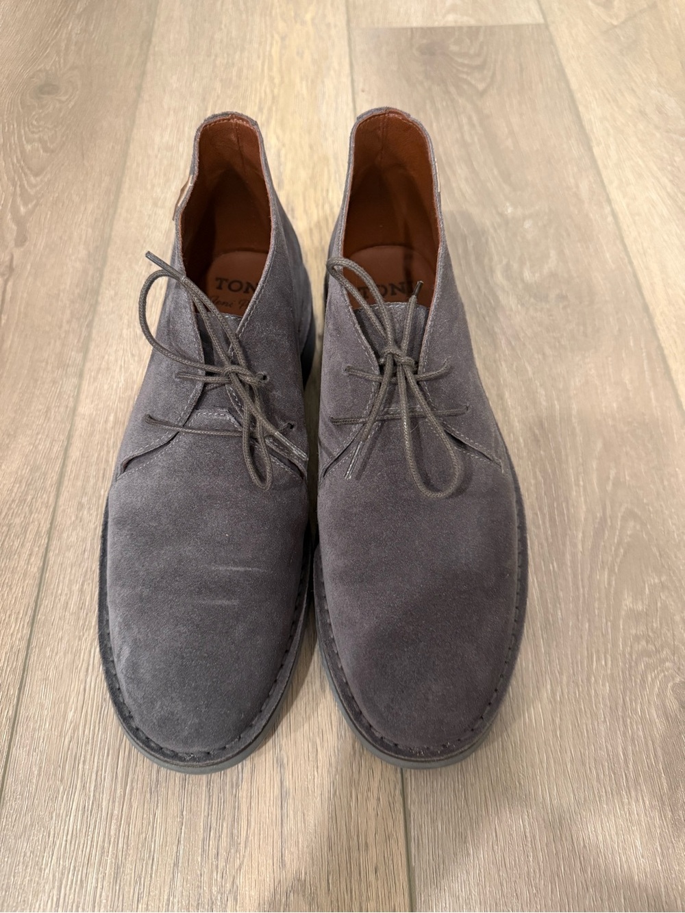 Toni Pons Tonal Gray Suede Chukka Boots - Classic Lace-Up for Men